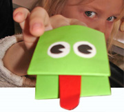 Прості ляльки для театру