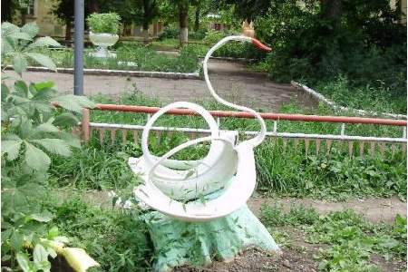 лебідь із шини